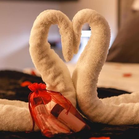 My Love Nest 沙拉罗讷河畔沙蒂永 外观 照片